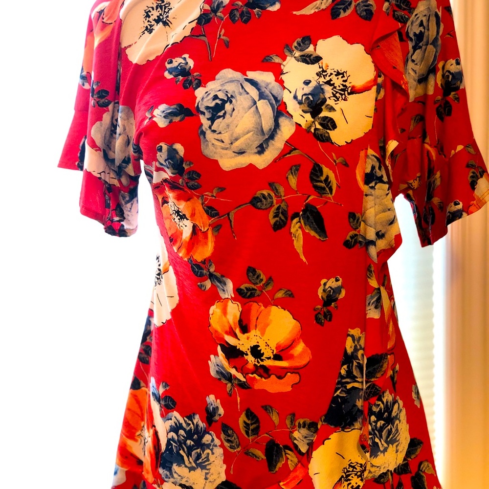 Happy colored floral top
